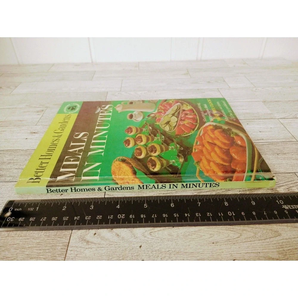 Meals in Minutes Cookbook 1963 Hardcover Better Homes Gardens Retro-Core Recipes